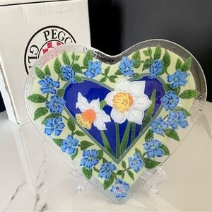 10" Jonquils Spring Daffodils Heart Plate by Peggy Karr